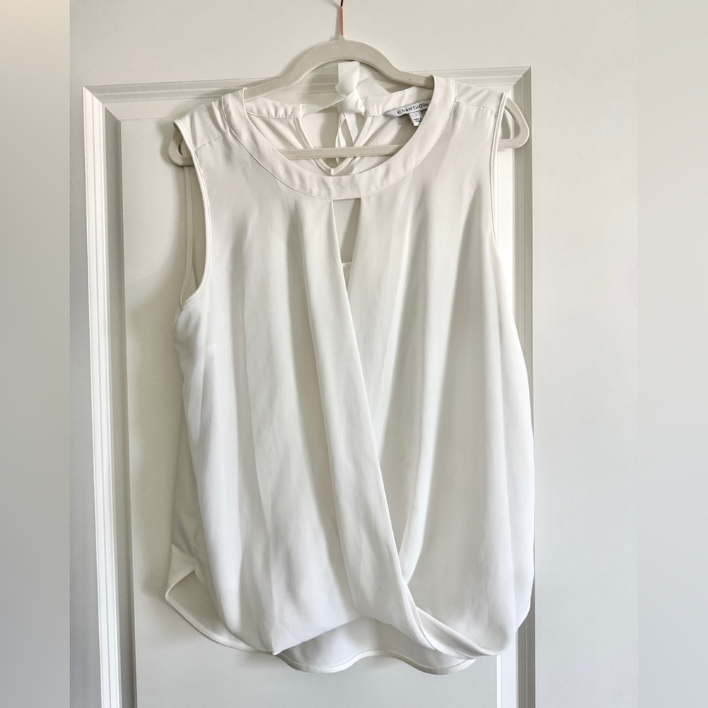41 Hawthorn White Sleeveless Blouse